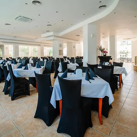 Prestige Grand Hotel & Aquapark-2